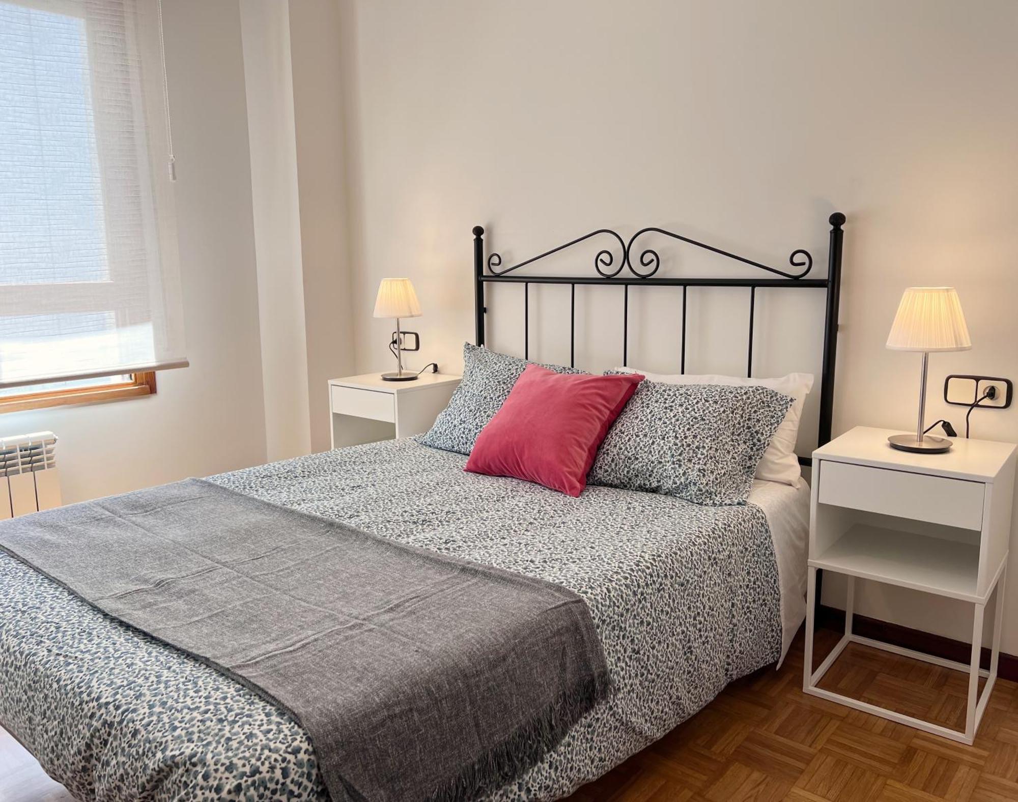 Apartamento Europa CentriC Oviedo Exterior foto